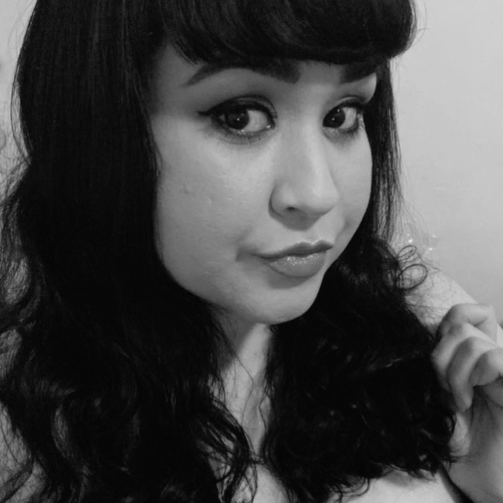 Meet your Posher, Janet